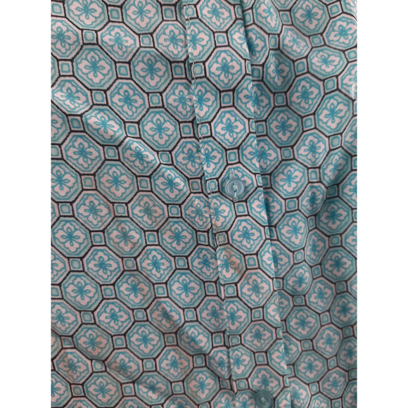 The Limited Women's Blue White Geometric Print Button Down Shirt Long Sleeve 2X - Picture 11 of 16
